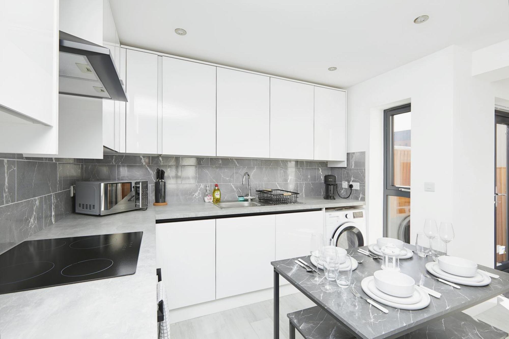 Modern Home In Derby City Centre - Free Gated Parking Eksteriør billede